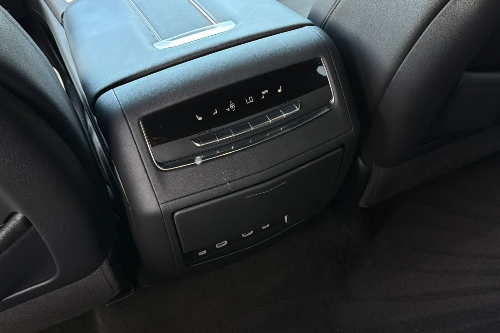 Used 2024 White Cadillac Sport image 25