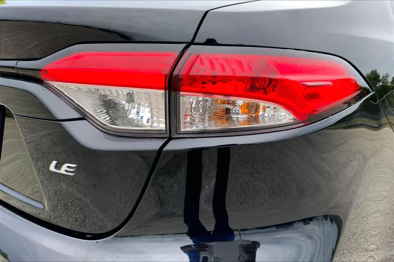 Used 2026 Midnight Black Metallic Toyota LE image 30