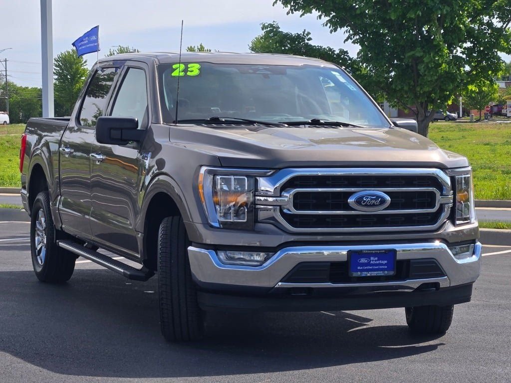 Certified Used 2023 Stone Gray Metallic Ford XLT image 4