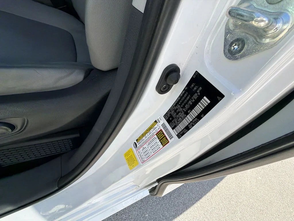 Used 2023 Beige Toyota XLE image 41