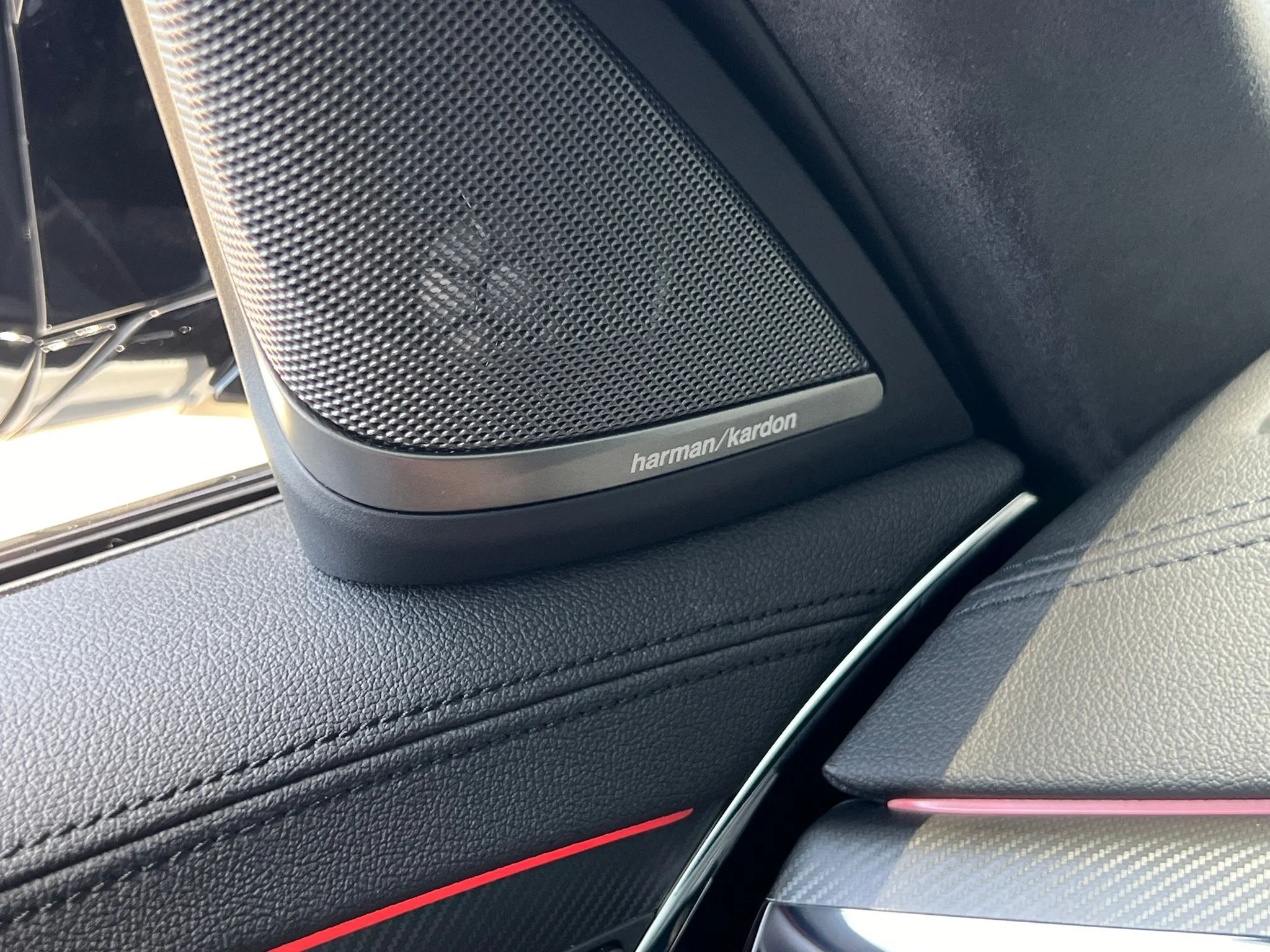 Used 2022 White BMW Competition image 31