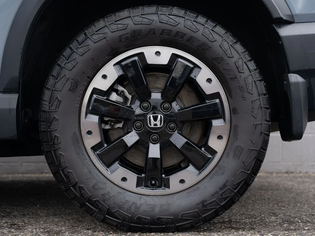Used 2026  Honda  image 13