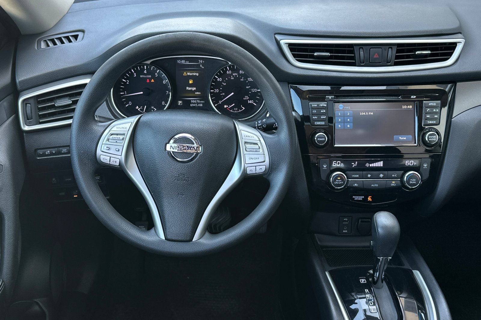 Used 2016 Glacier White Nissan SV image 13