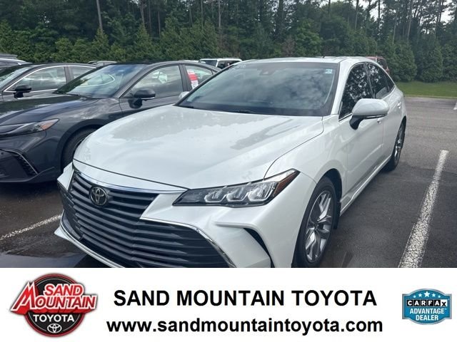 2022 Toyota Avalon XLE's photo
