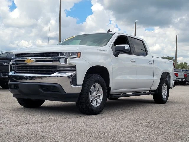 Used 2021 White Chevrolet LT image 31