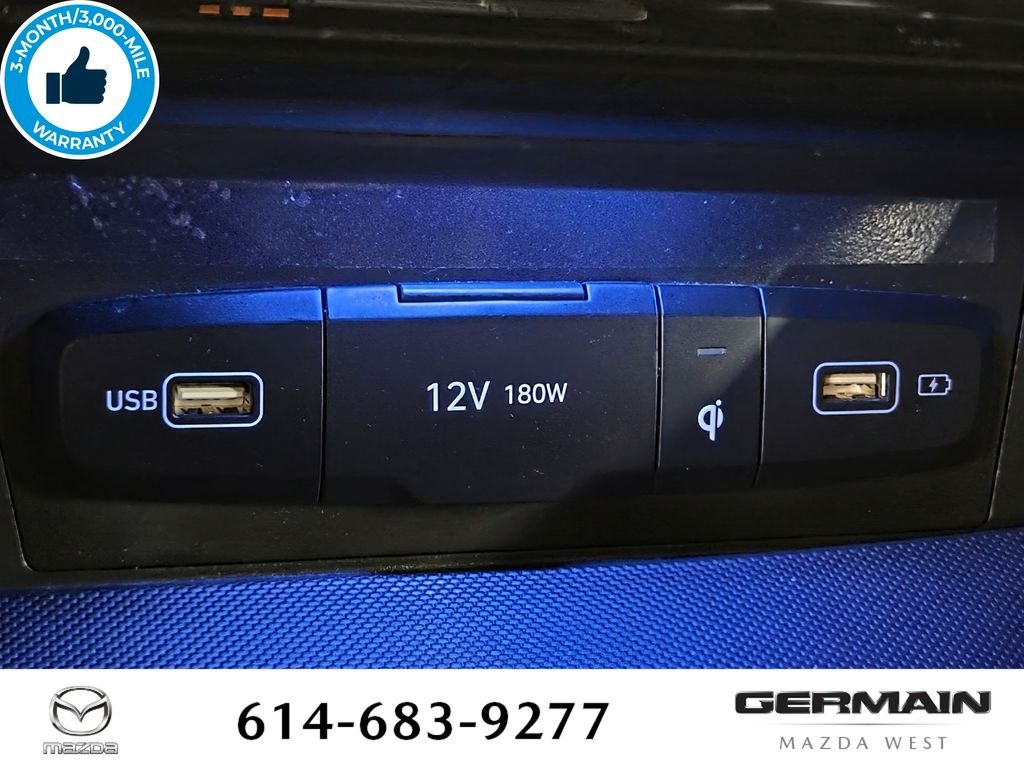 Used 2022 Silver Hyundai SEL Convenience image 31