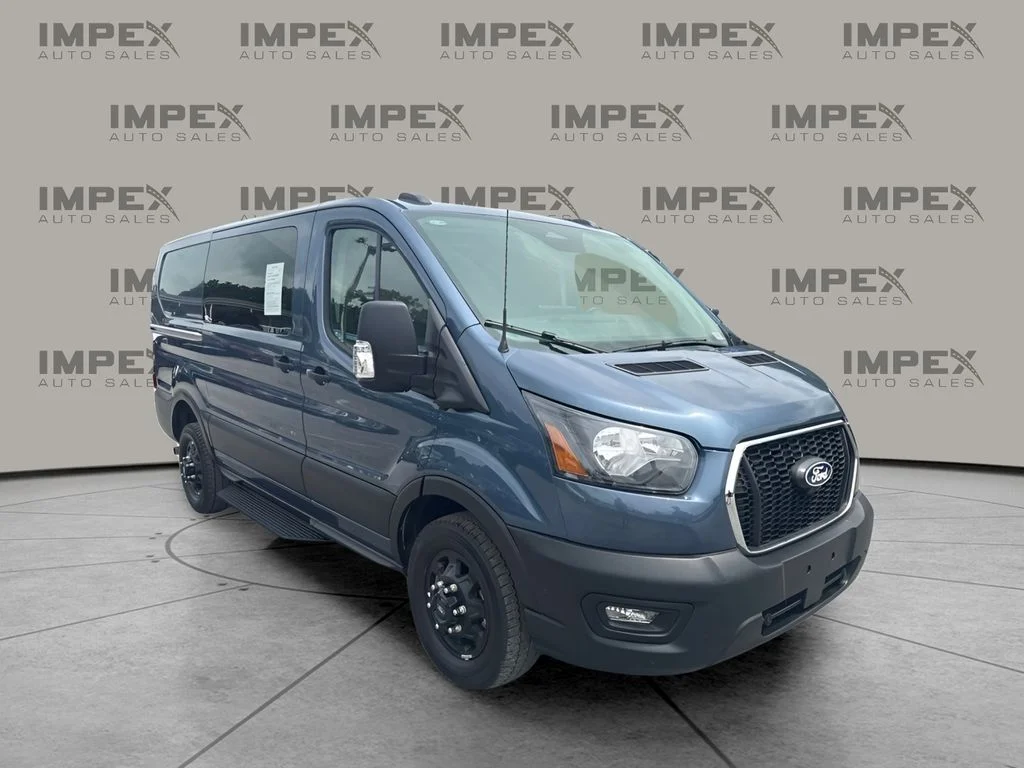 Used 2026 Blue Ford Base image 4