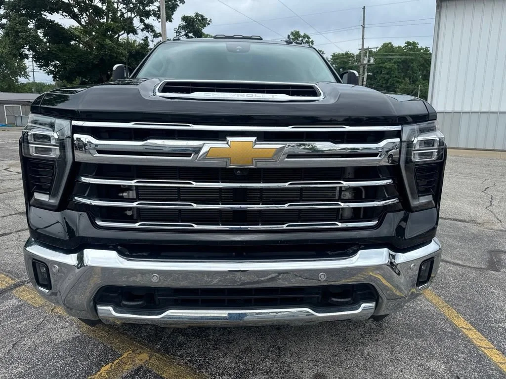 Used 2025 Black Chevrolet LTZ DRW image 2
