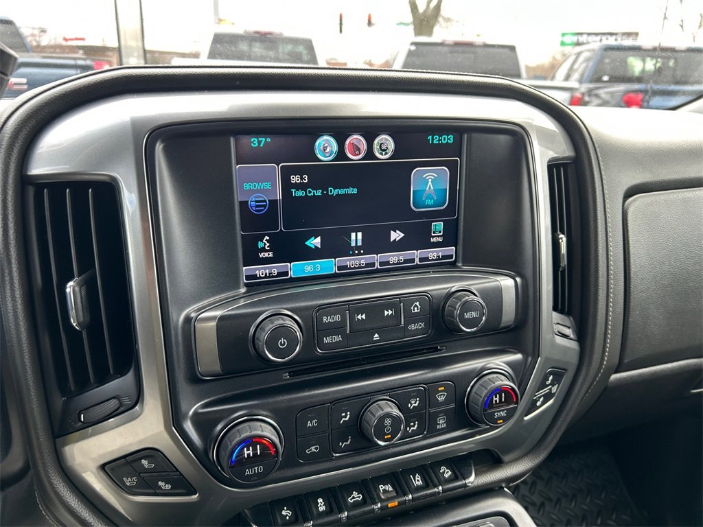 2015 CHEVROLET SILVERADO - Image 23