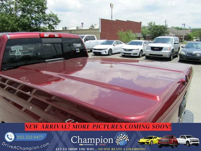Used 2015 DEEP RUBY METALLIC Chevrolet LTZ image 7