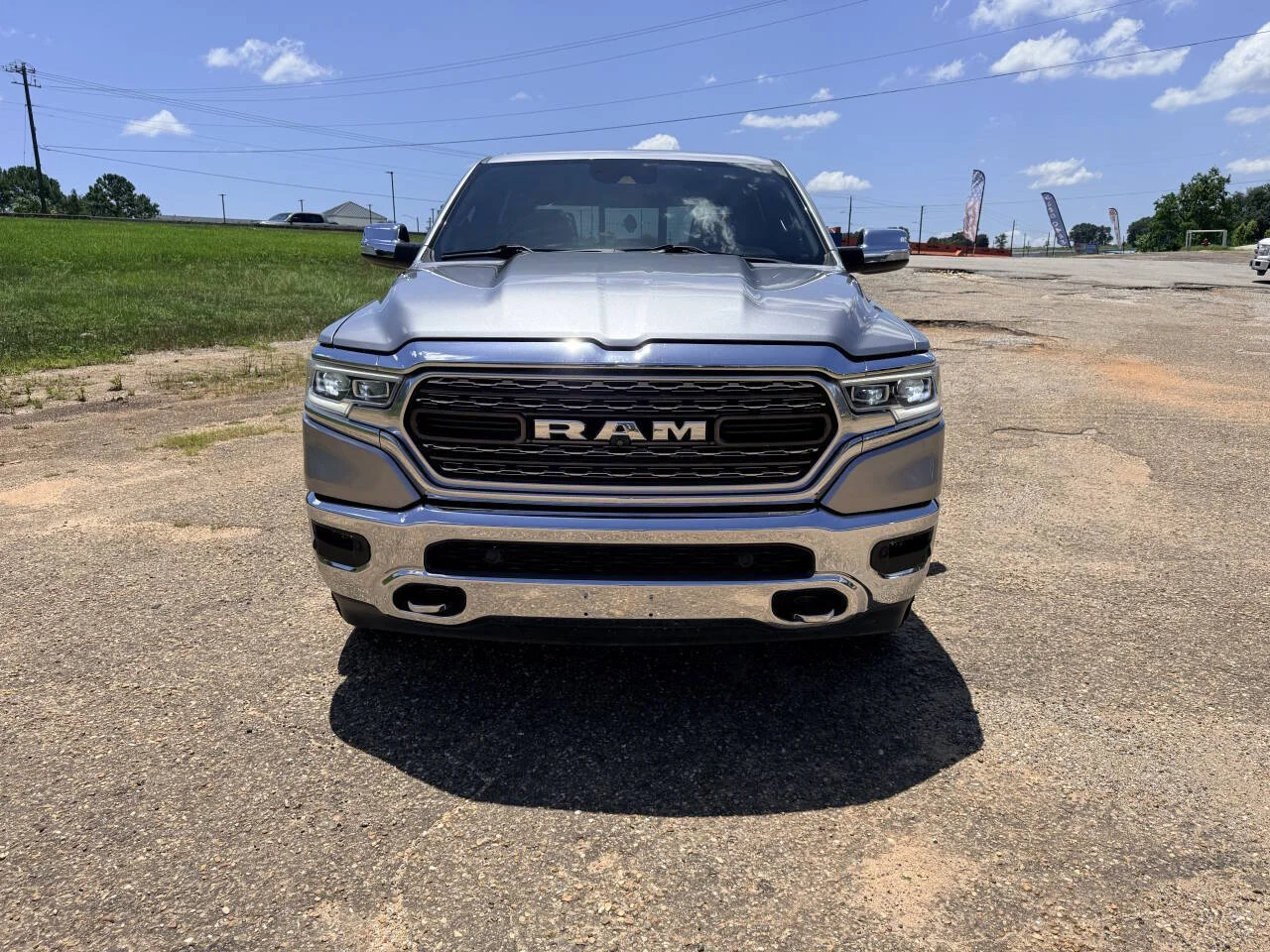 Used 2019 Silver RAM Limited 4x2 4dr Crew Cab 5.6 ft. SB Pickup image 8