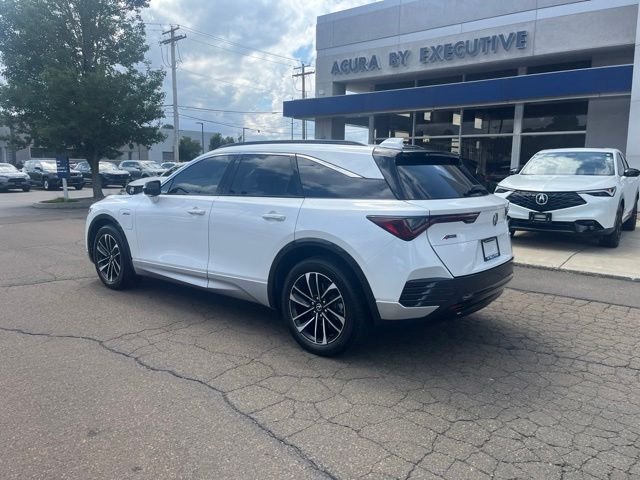 Certified Used 2024 Snowfall Pearl Acura Base image 5