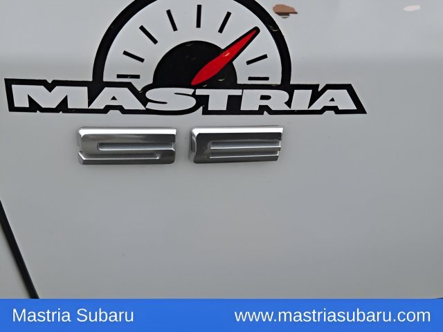 Used 2021 White Ford SE image 5