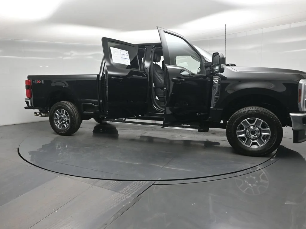 Certified Used 2025 Black Ford Lariat image 32