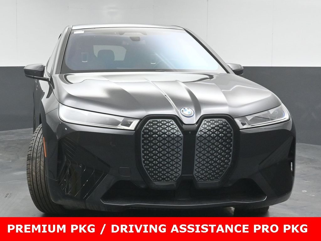 2023 BMW IX - Image 1