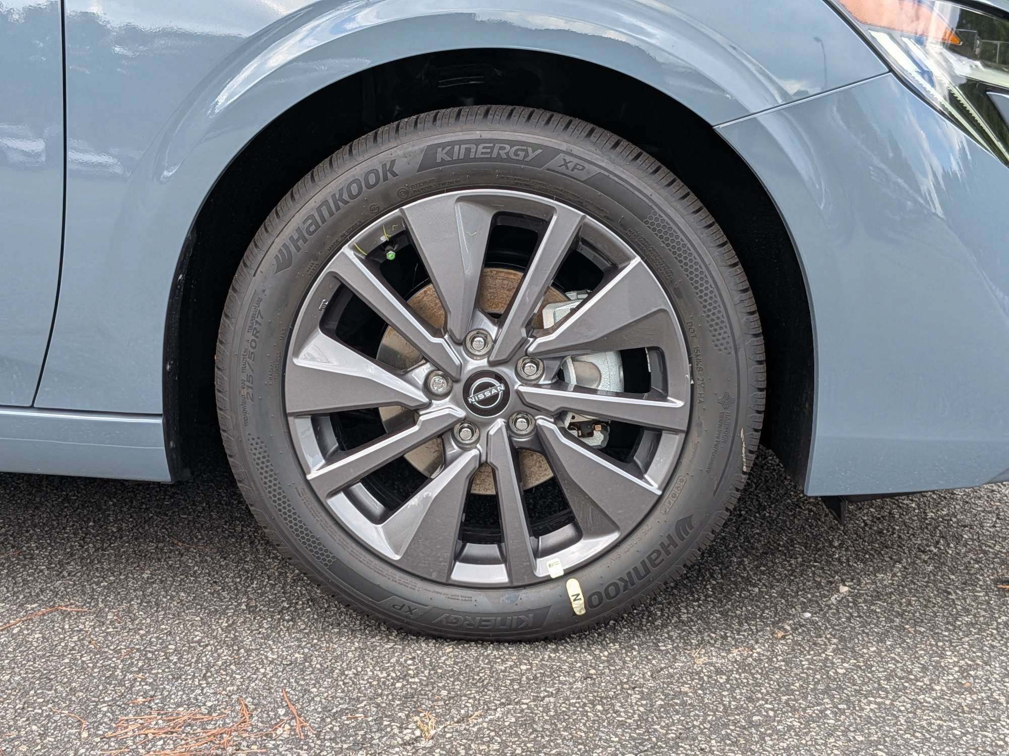 New 2026 Gray Nissan SL image 9