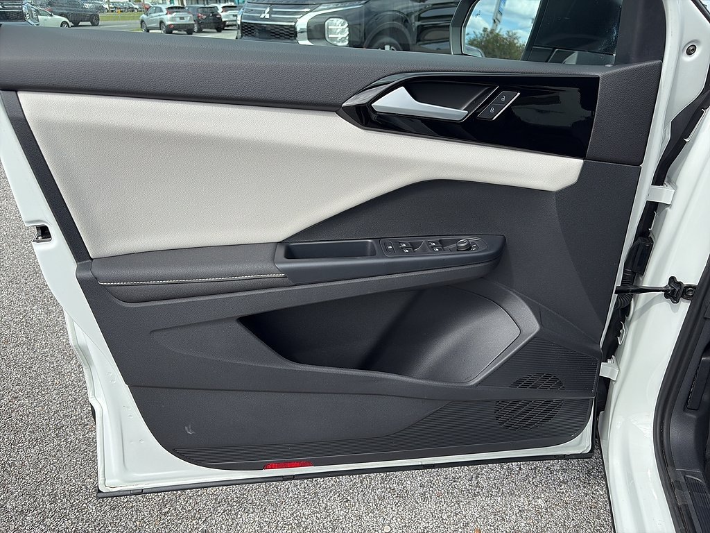 Used 2025 Pure White Volkswagen S image 18