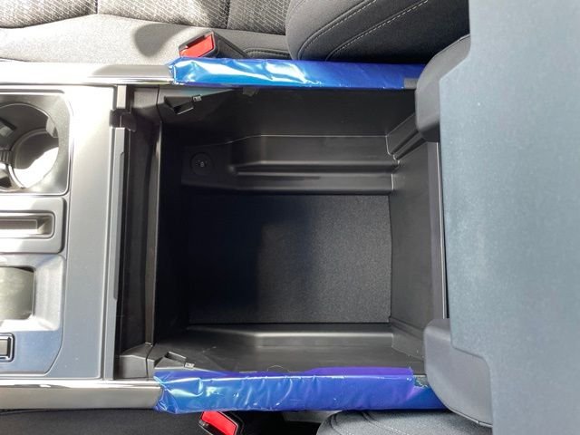 New 2026 CARBONIZED GRAY Ford XLT image 36