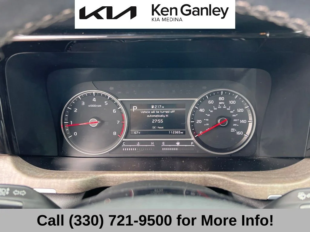 Certified Used 2022 White Kia S image 32