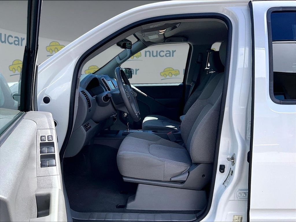 Used 2019 White Nissan SV image 11