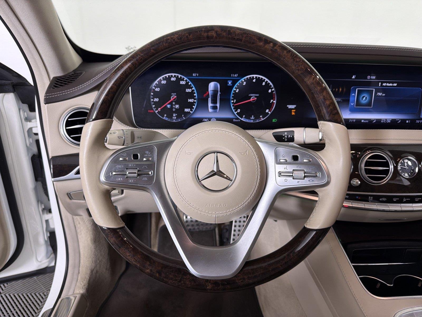 Used 2020 White Mercedes-Benz S 560 image 23