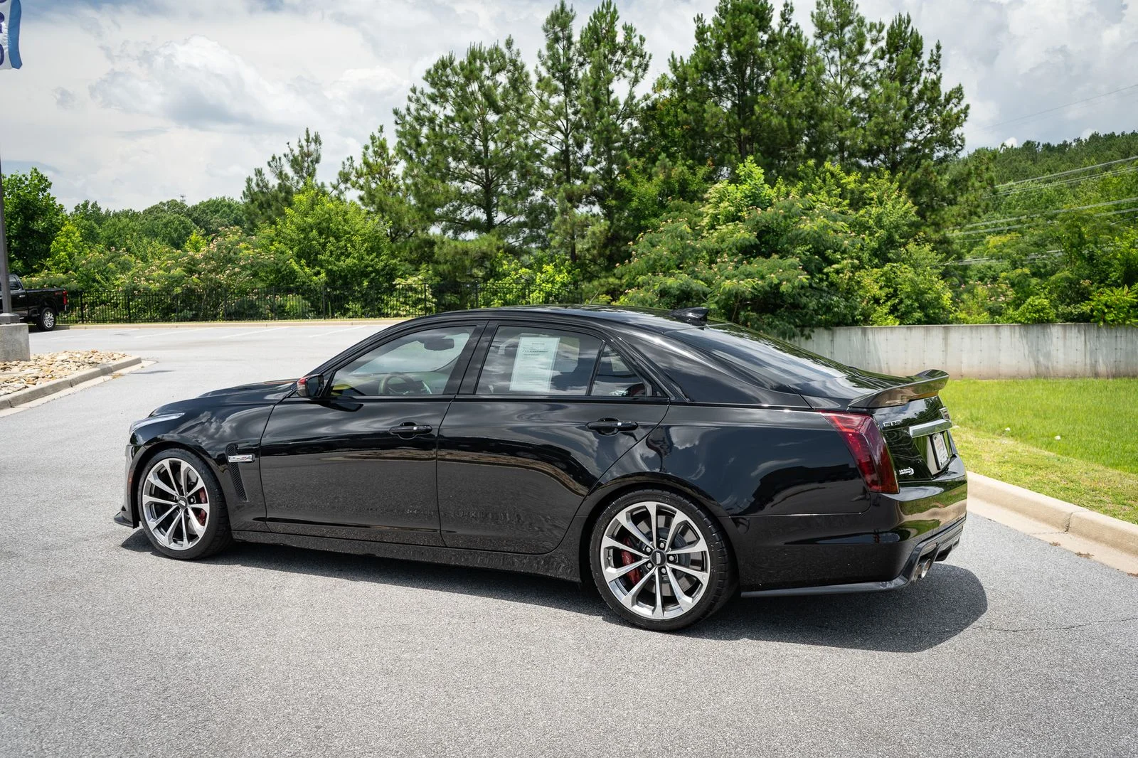 Used 2018 Black Raven Cadillac Base image 22