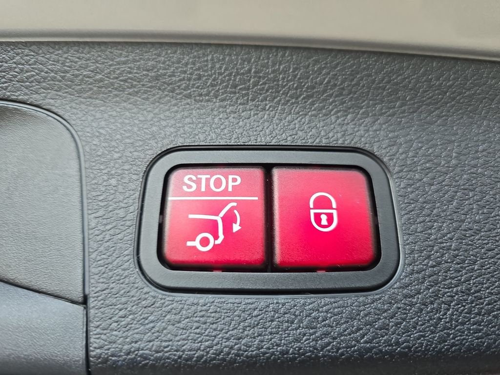 Used 2020 Silver Mercedes-Benz GLS 450 image 14