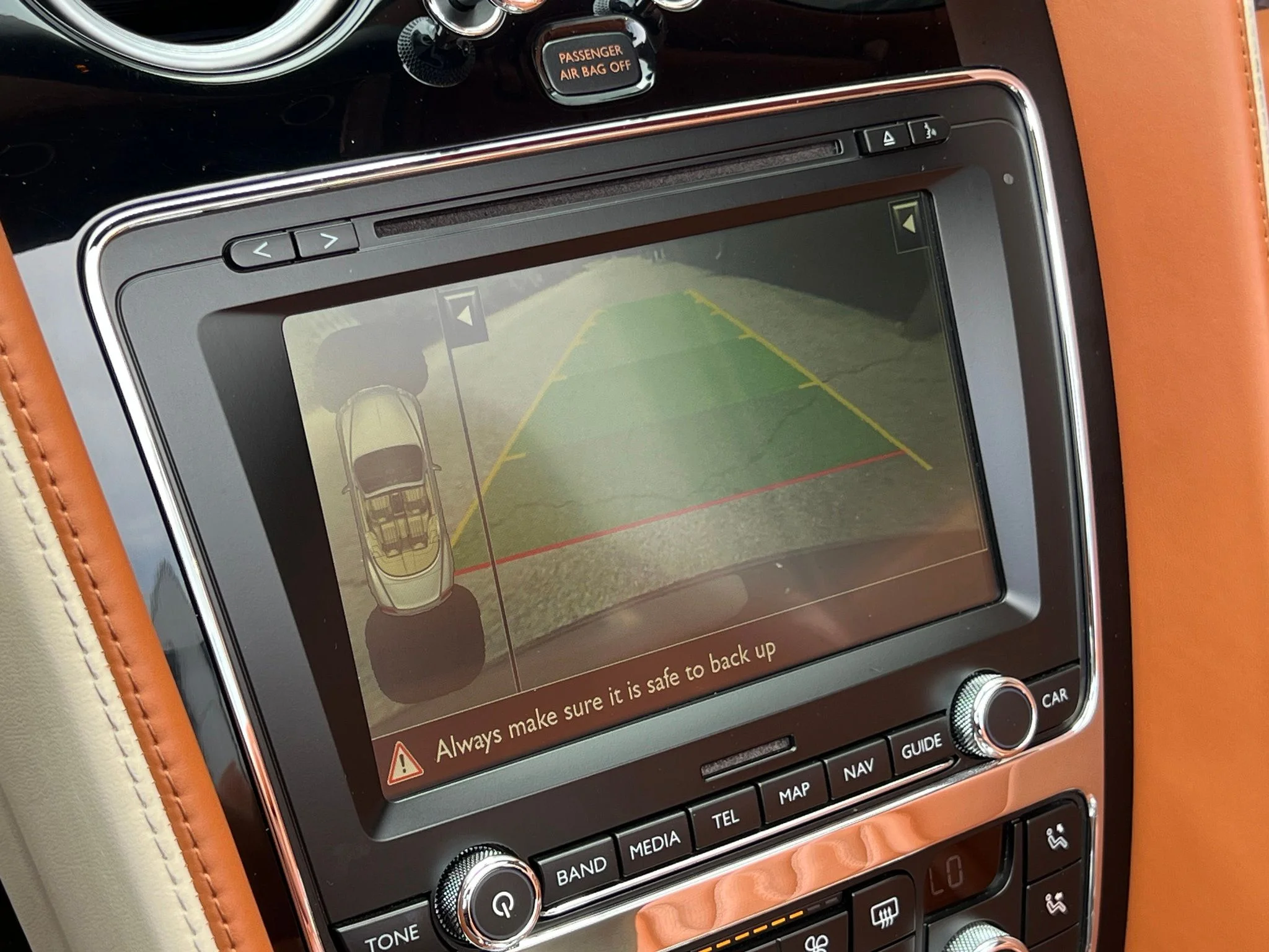 Used 2015  Bentley Speed image 31