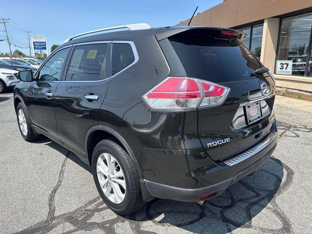Used 2014 Black Nissan SV image 7