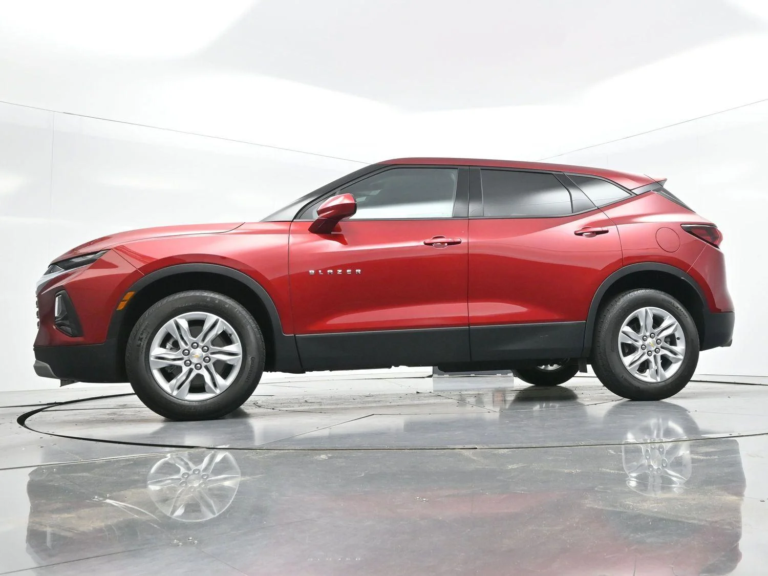 Used 2022 Cherry Red Tintcoat Chevrolet 2LT image 43