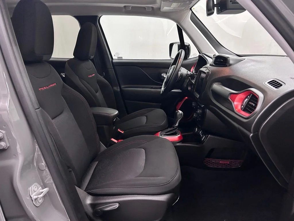 Used 2022 Gray Jeep Trailhawk image 17