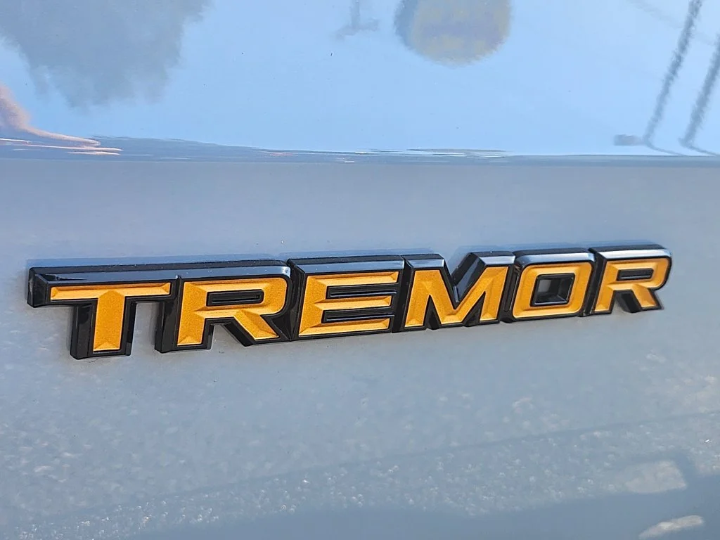 New 2027 Glacier Gray Metallic Tri-Coat Ford Tremor® image 28