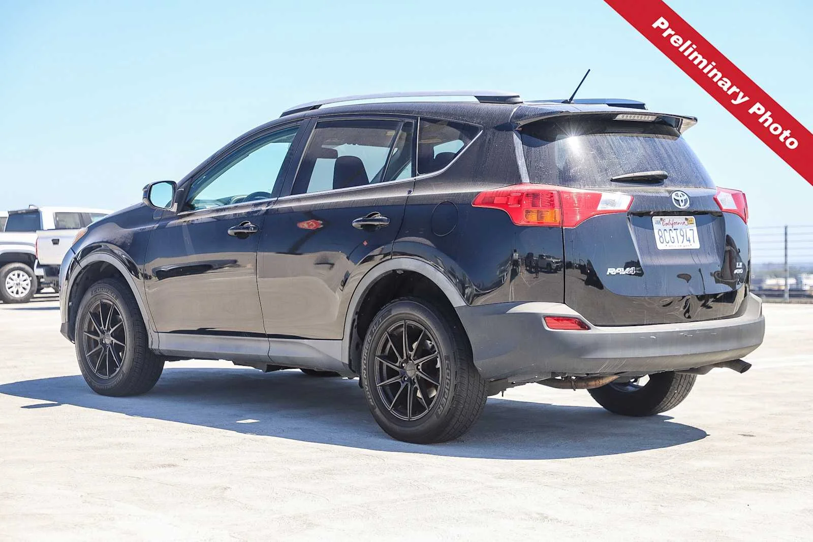 Used 2015 Black Toyota LE image 8