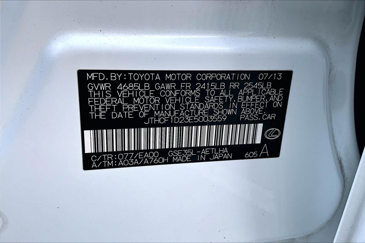 Used 2014 Starfire Pearl Lexus  image 37