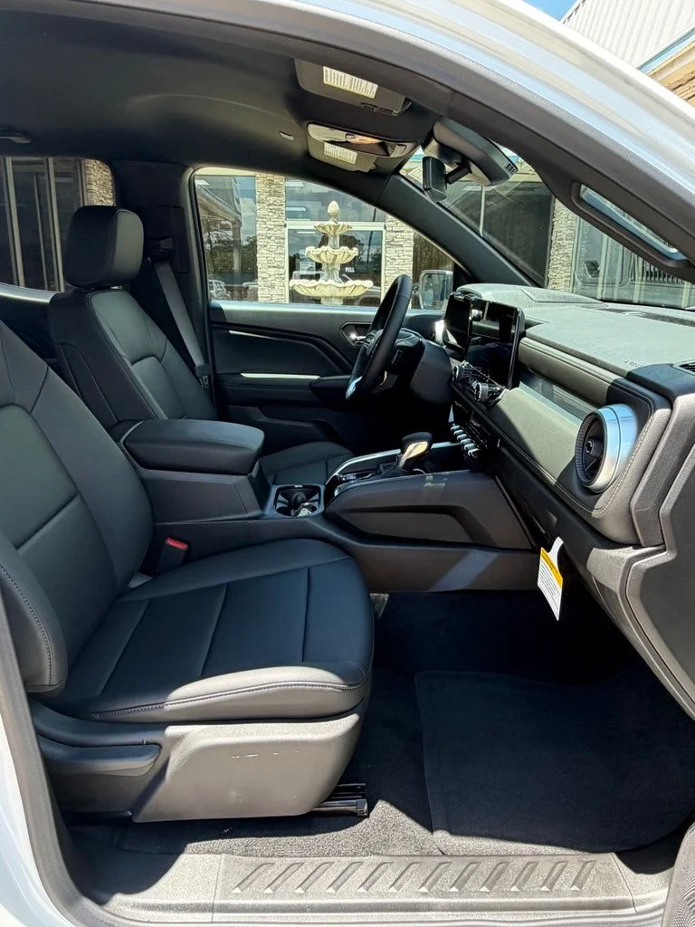 2026 Chevrolet Colorado LT - Photo 23