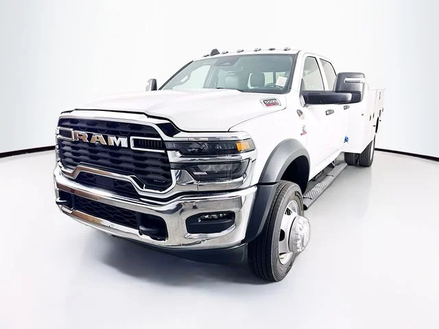 New 2026 Bright White Clear-Coat Exterior Paint RAM TRADESMAN image 3