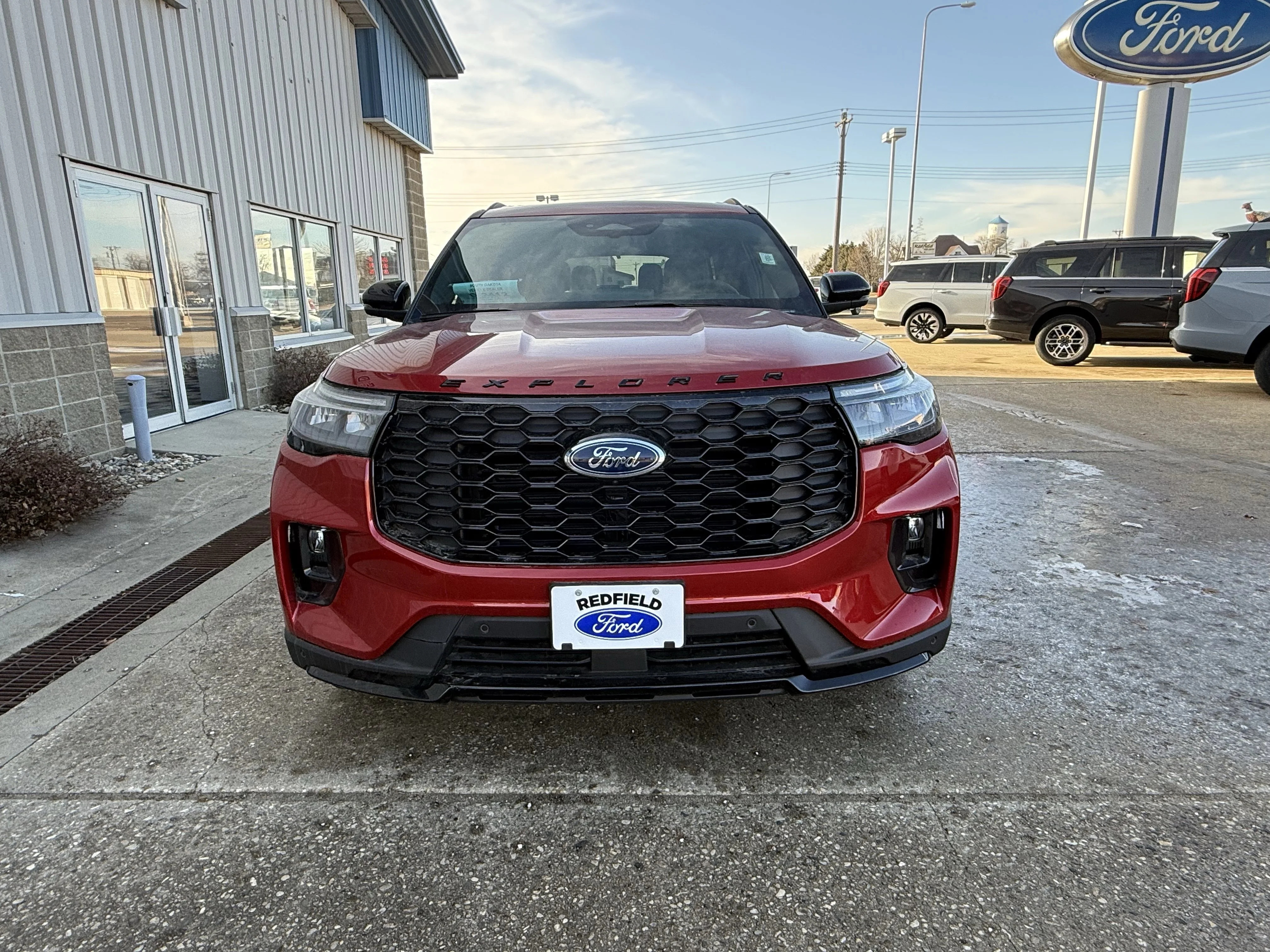 2026 Ford Explorer ST-Line - Photo 7
