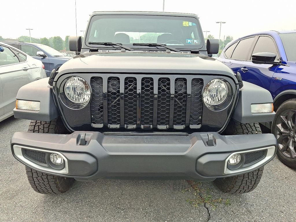 Used 2023 Black Jeep Sport image 2