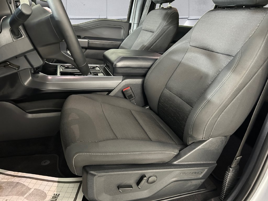 Used 2026 Silver Ford XLT image 7