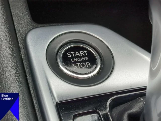 Used 2025 White Nissan SV image 26