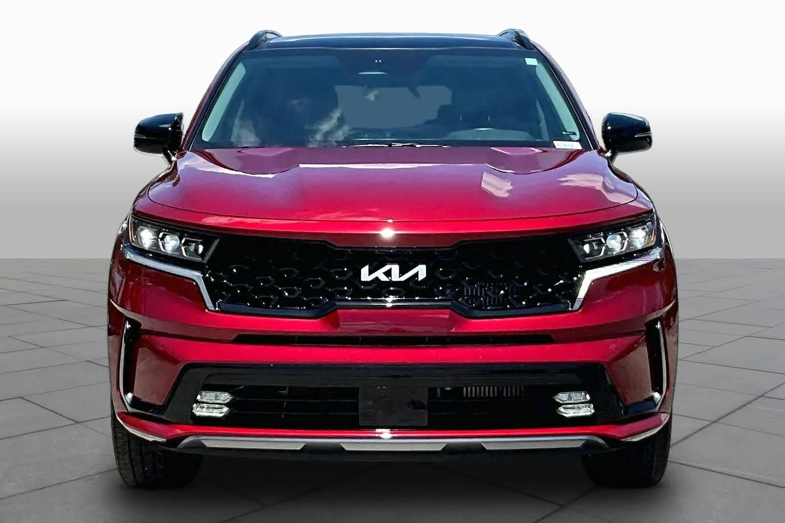 Used 2023 Passion Red Kia SX image 4