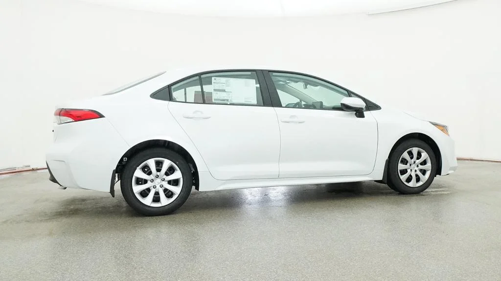 New 2026 Wind Chill Pearl Toyota LE image 15