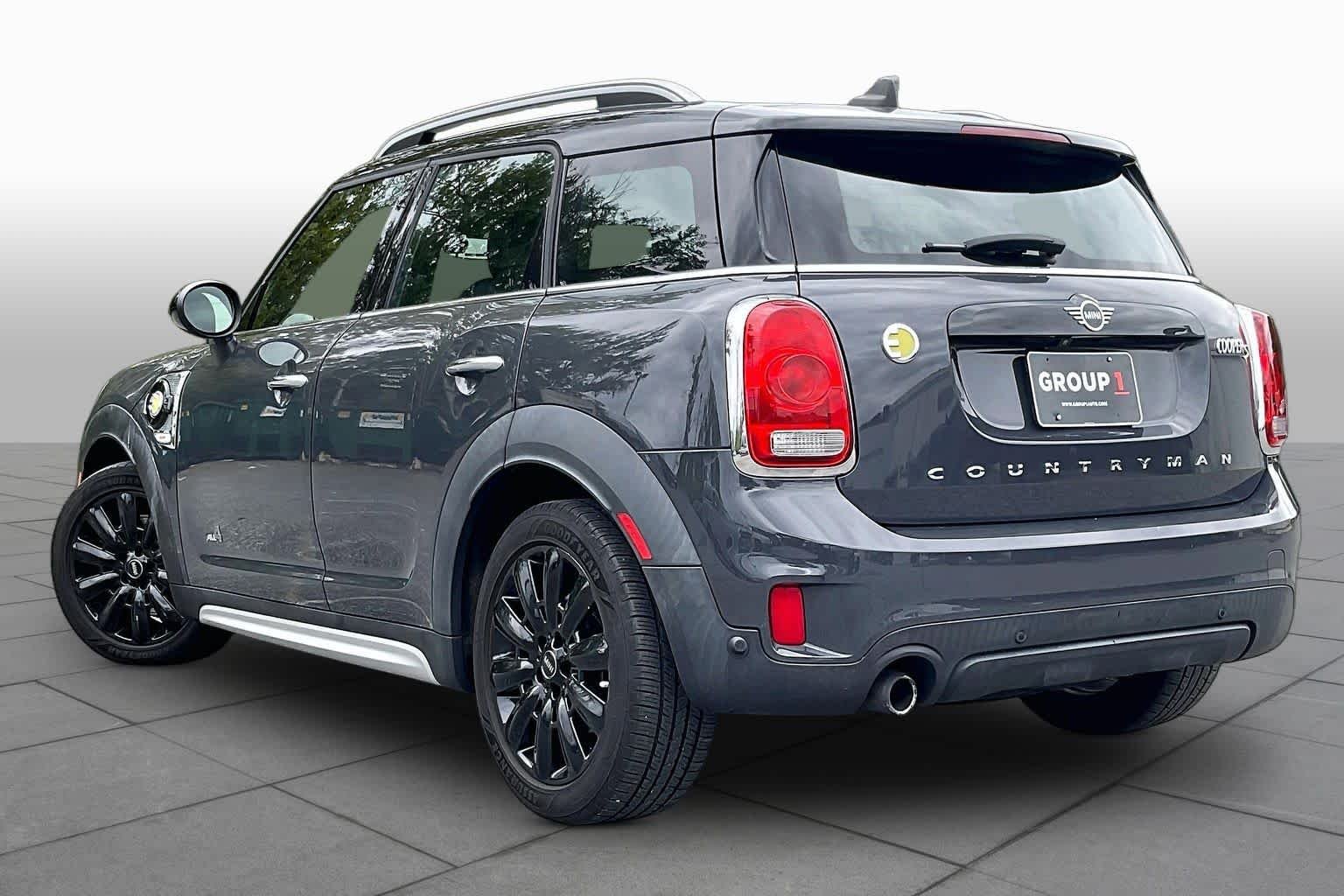 Used 2019 Thunder Gray Metallic MINI Cooper S E image 11