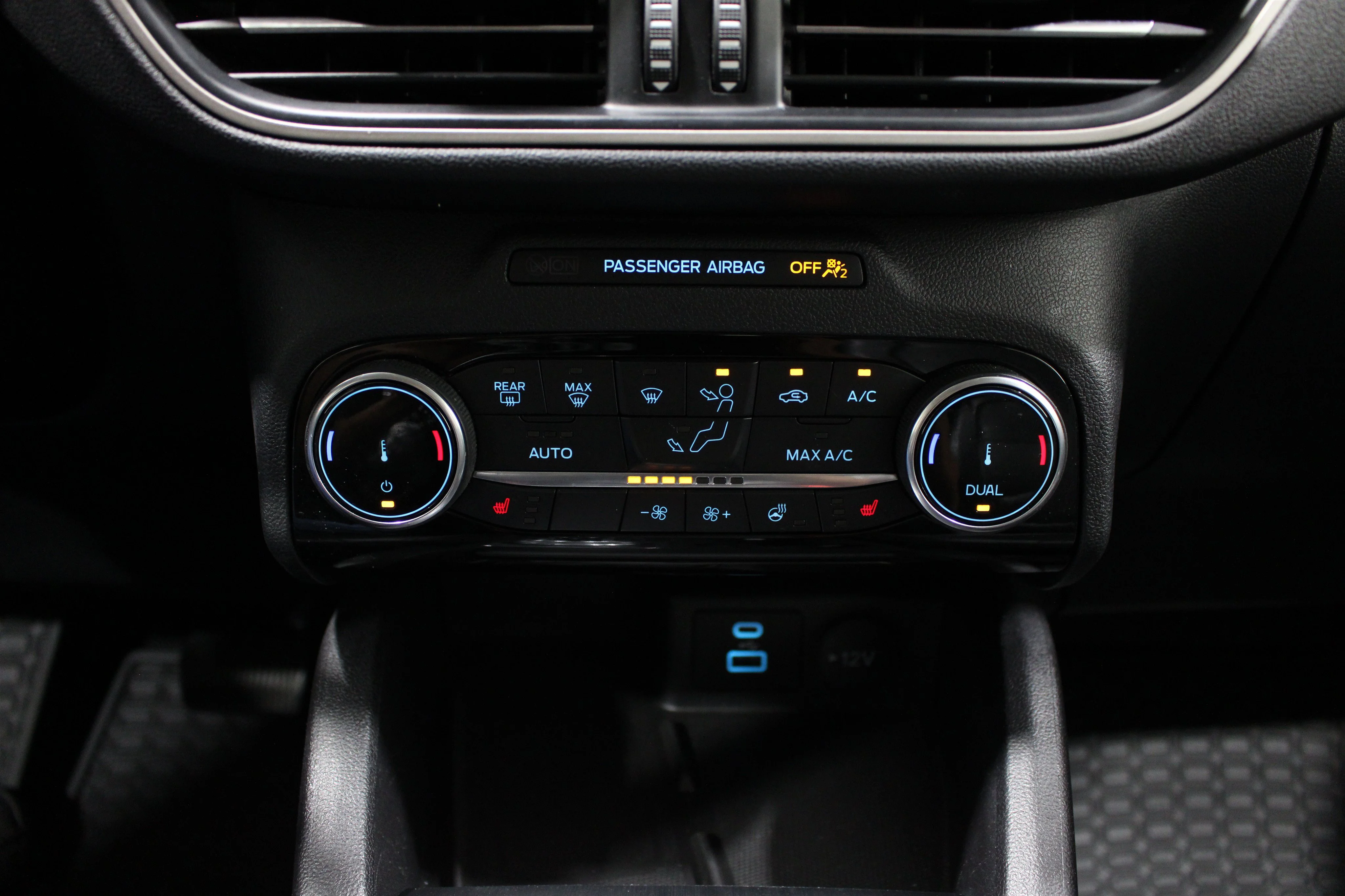 2022 Ford Escape SEL - Photo 18