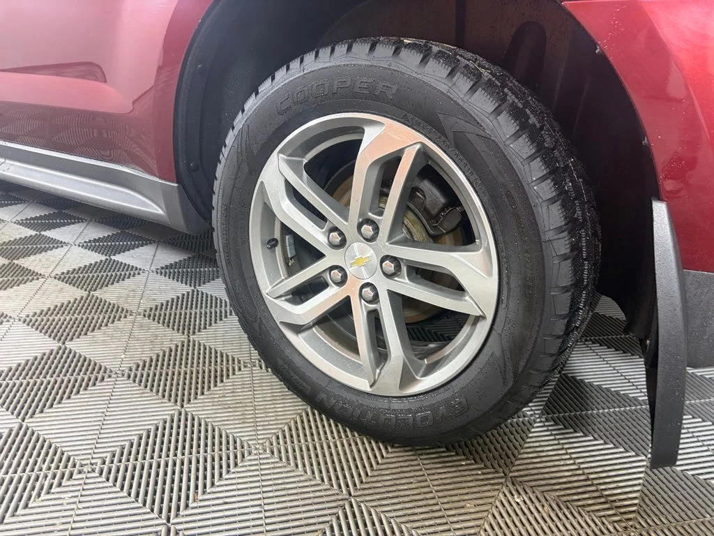 Used 2016 Red Chevrolet LTZ image 22