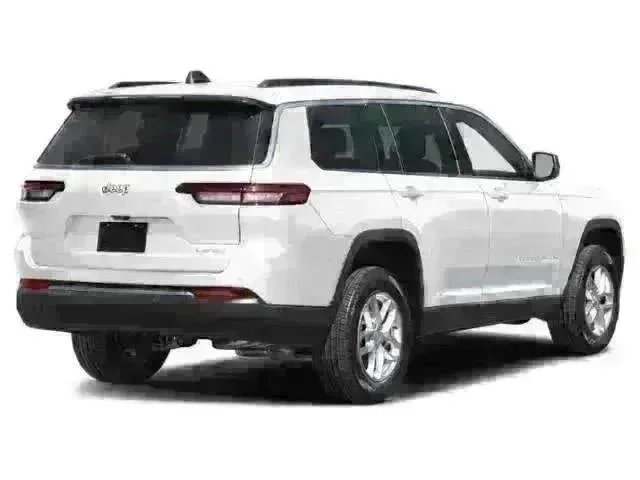 New 2026 Bright White Clear-Coat Exterior Paint Jeep Limited image 2