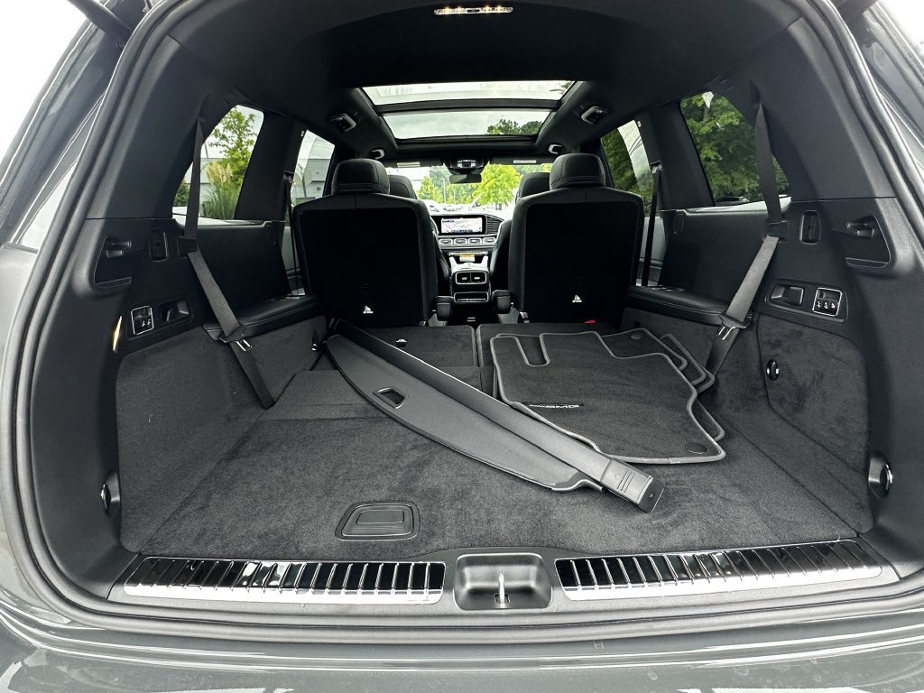 New 2026 MANUFAKTUR Silicon Grey Mercedes-Benz GLS 450 image 59