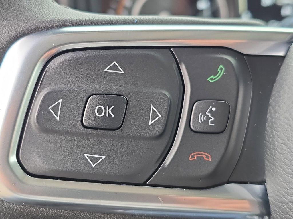 2026 Jeep Wrangler 4-Door Sahara - Photo 19