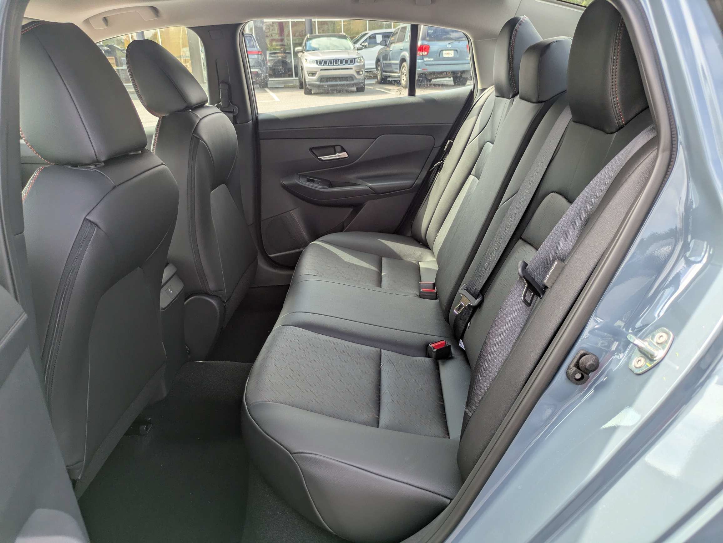 New 2027 Gray Nissan SR image 5