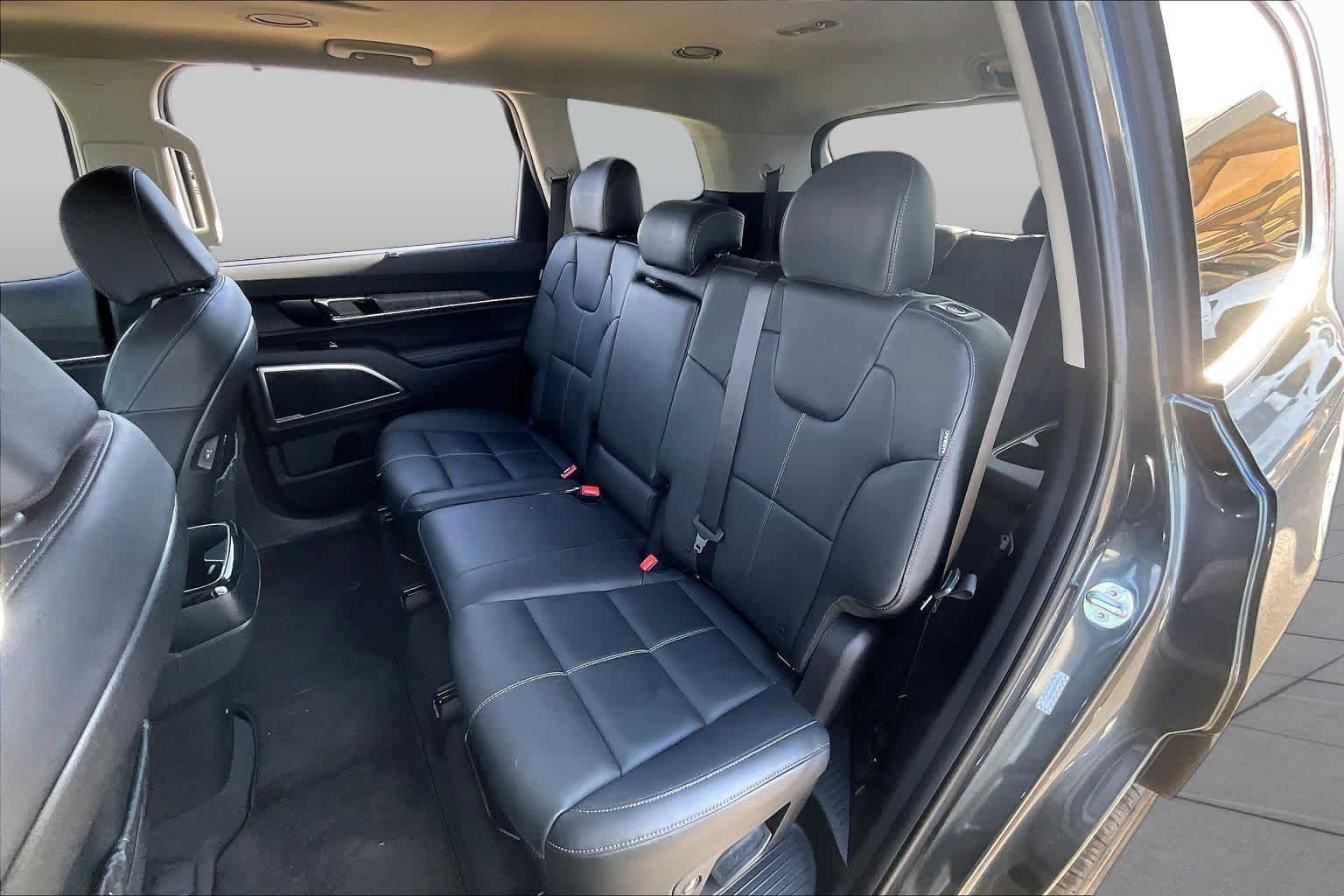 Used 2024 GRAY Kia EX image 20